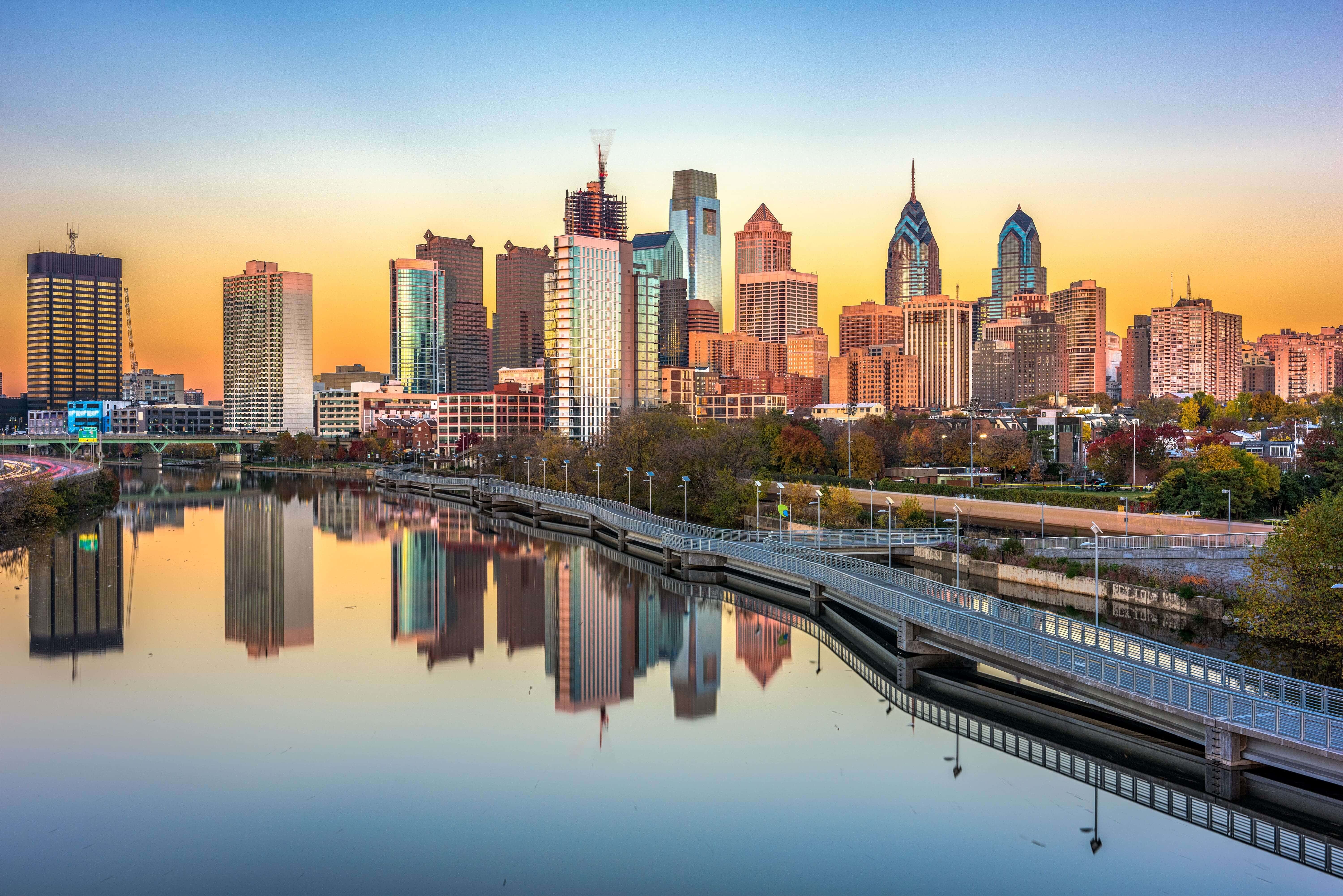 Philadelphia skyline near Springline on 36th Apartments